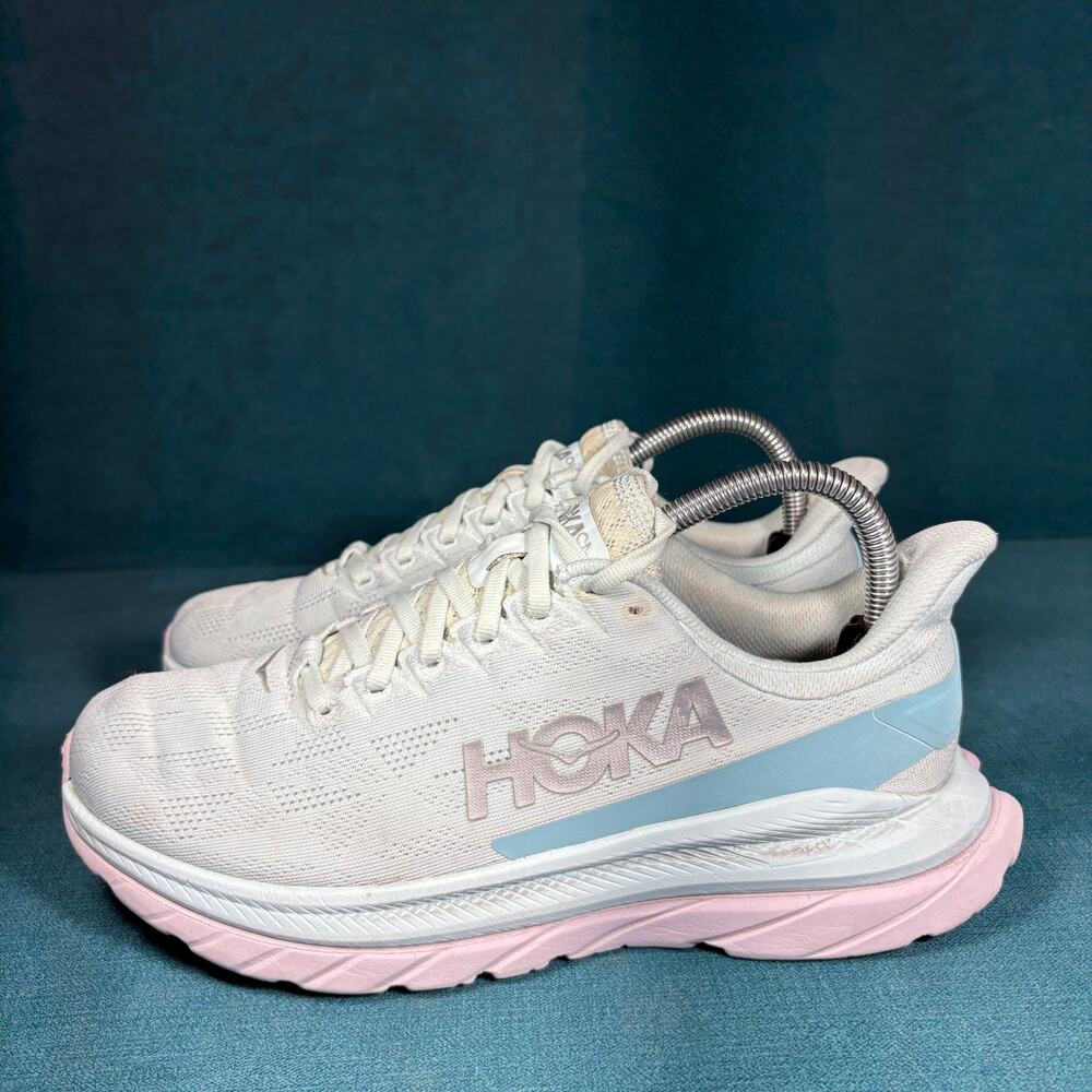 Hoka One One Mach 4 Blue Glass Coral Cloud Womens Size 8 B Running Shoes 111352